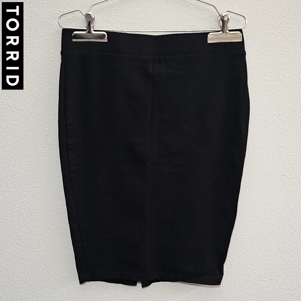 TORRID 00 Black Ponte Pencil Minimalist Elegant Basic Skirt Plus Size 10 M/L